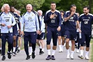 九游体育下载app-RMC：德尚依然在与特奥保持沟通；拉比奥仍将会得到征召