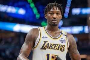 九游体育在线网站-名将有能！火记：DFS在湖人&amp;篮网两个不同体系下正负值都高居前五